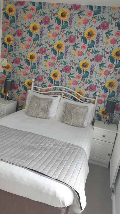 No 6 Quality Guesthouse Llandudno Exteriör bild